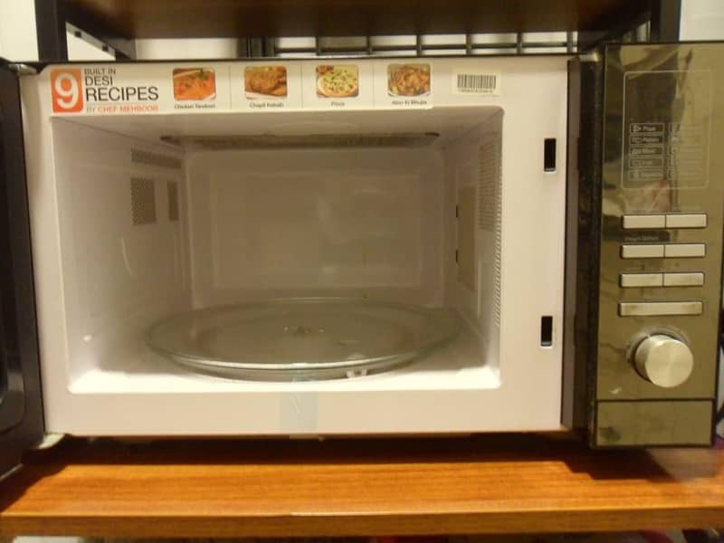 Dawlance Microwave 1