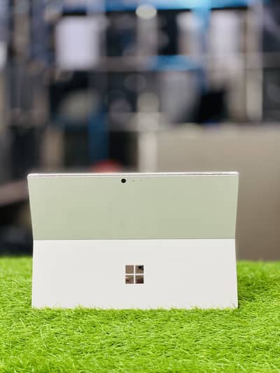 Microsoft i7 7th Gen | 16GB DDR4 | 512GB NVMe | Touch |