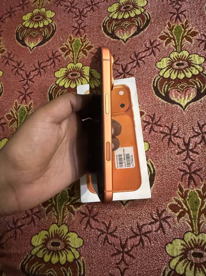 iPhone 17 Pro 5