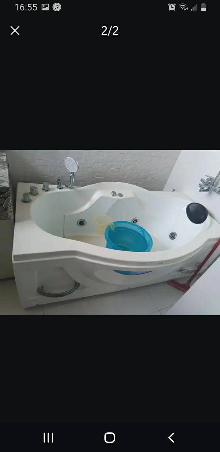bath tub 1