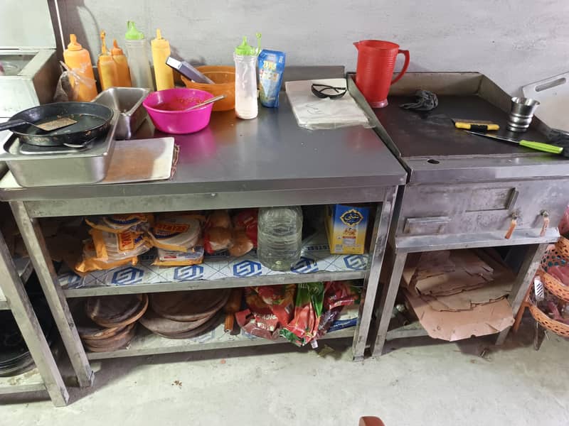 فاسٹ فوڈ کا دوکان کا سارا سامان برایے فروخت 2