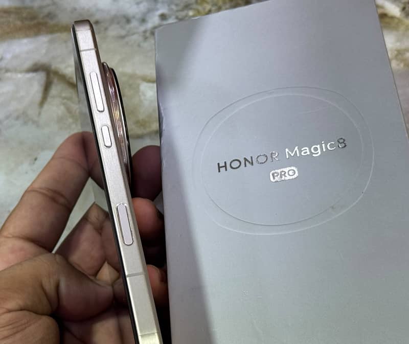 Honor Magic 8 Pro 5
