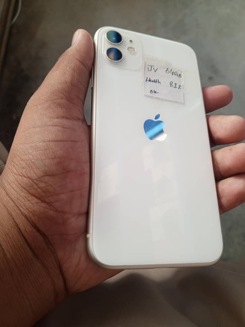 Apple iPhone 11 3