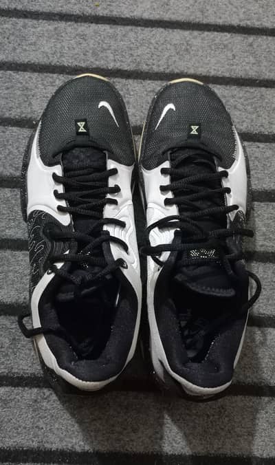 Nike PG 5 Oreo Basketball Shoes US 11 EU 45 Lahore