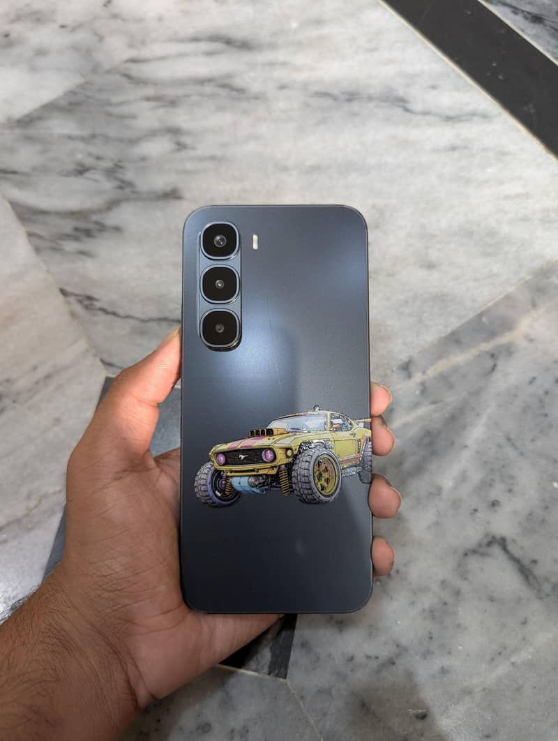 Infinix Hot 60 Pro 1