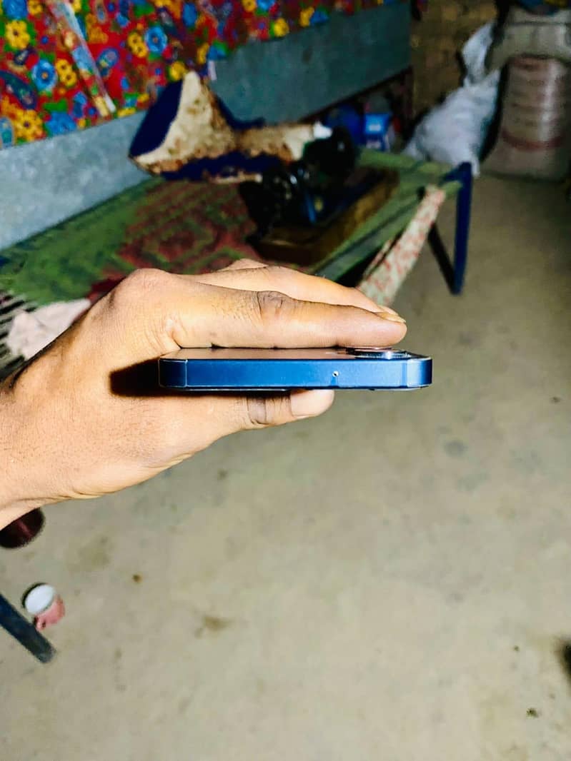 Samsung Mobile A06 complete box 1