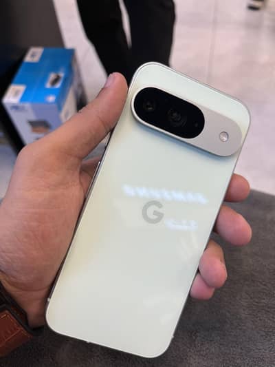 Google Pixel 9