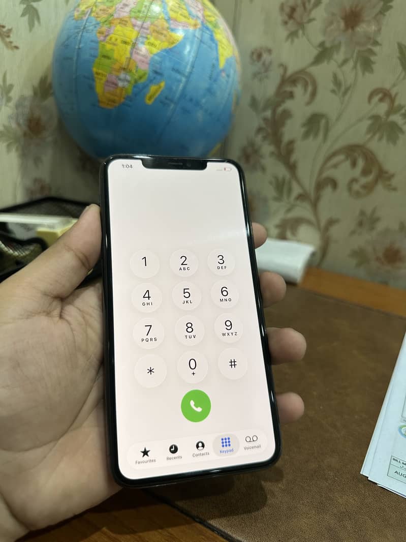 Apple iPhone 11 Pro Max 0