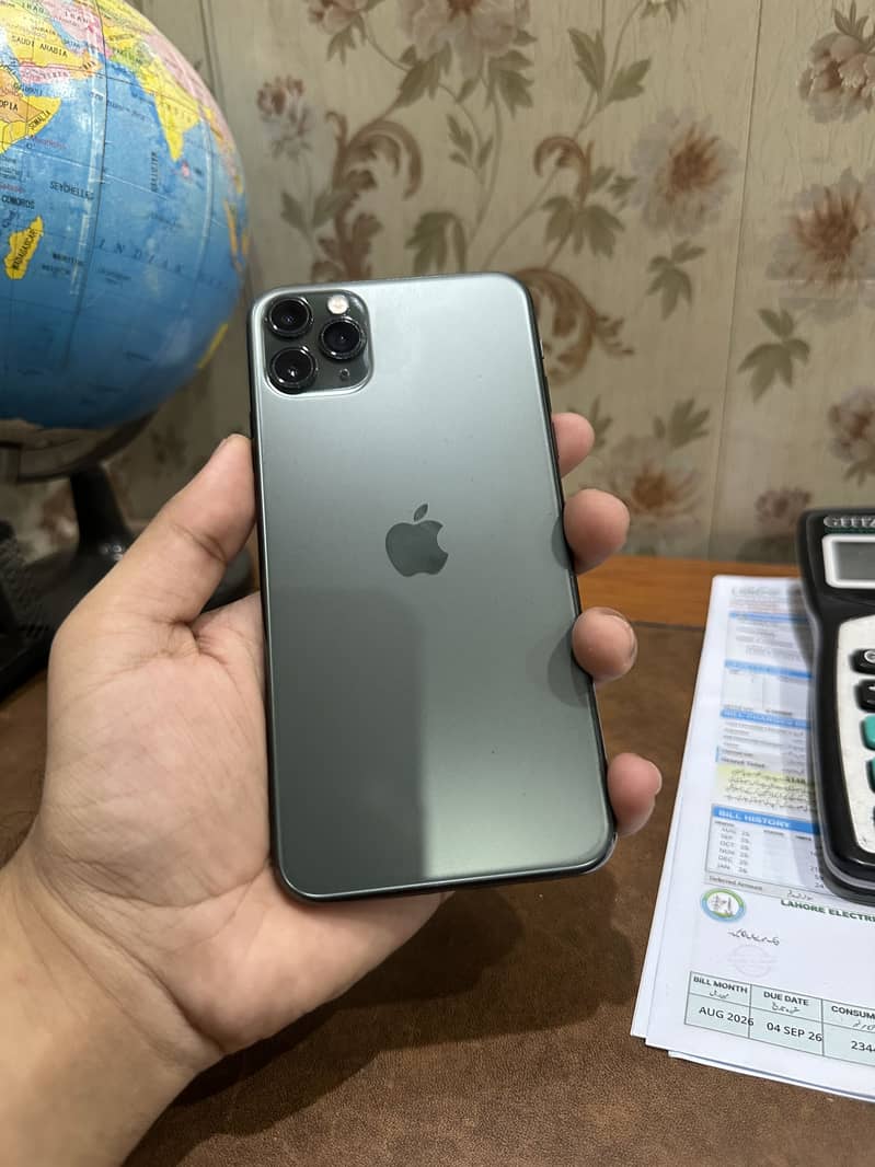Apple iPhone 11 Pro Max 5
