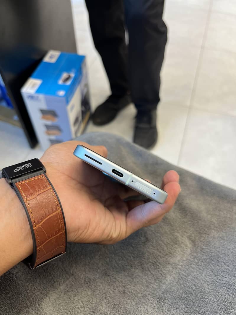 Google Pixel 9 3