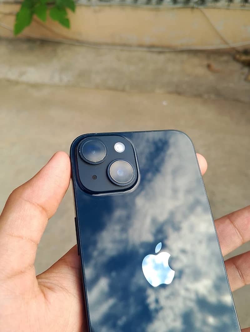 Apple iPhone 14 0