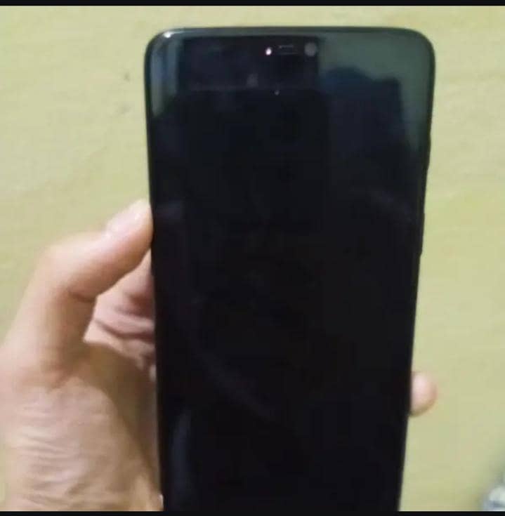 One Plus 6 3