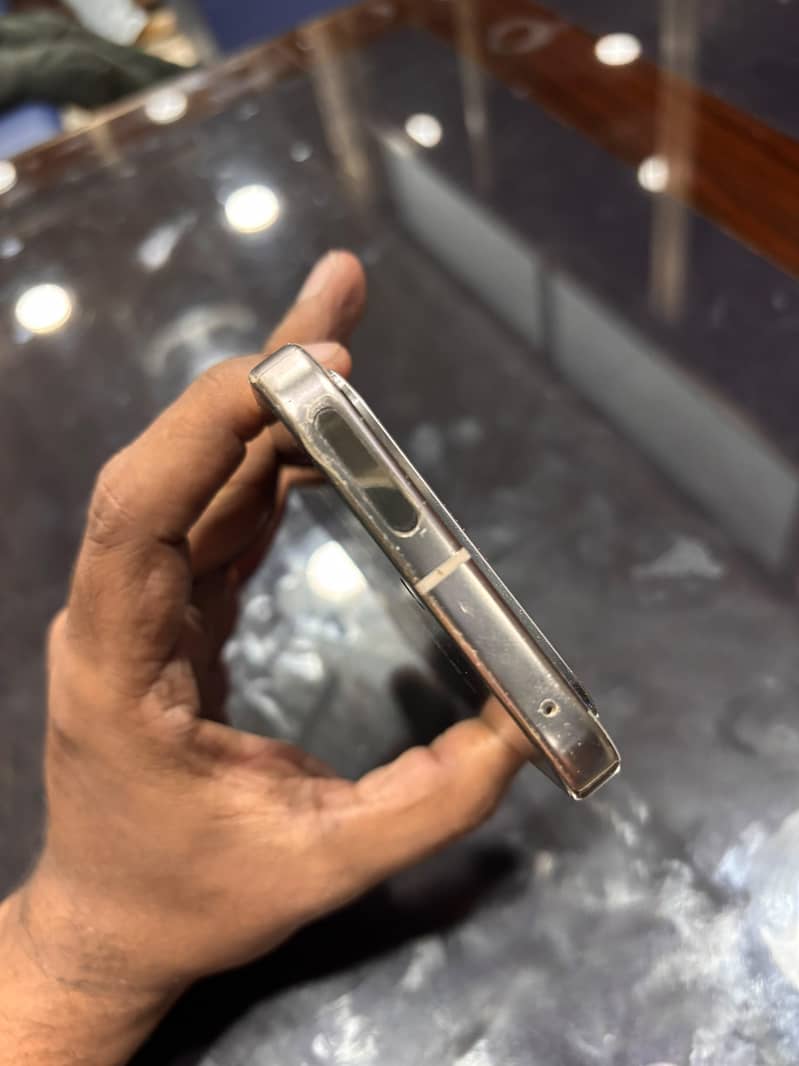Google Pixel 9 Pro XL 2