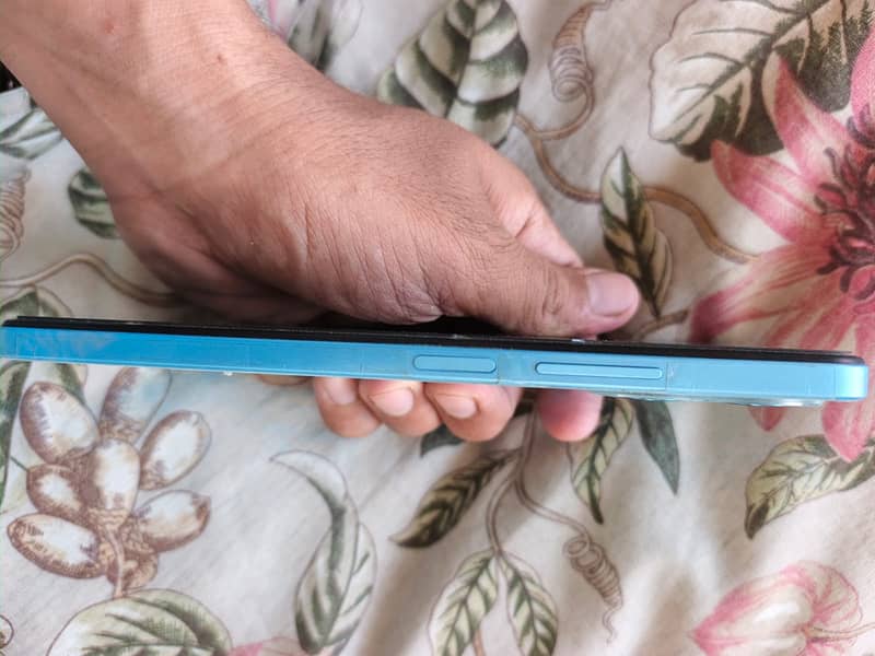Xiaomi Redmi Note 12 2