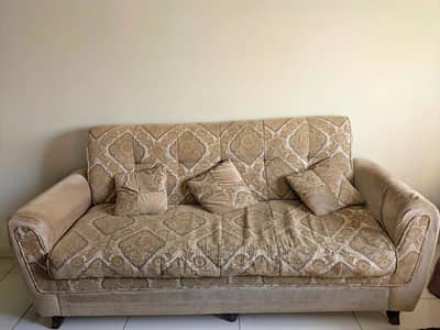 5 seater sofa set (good condition)