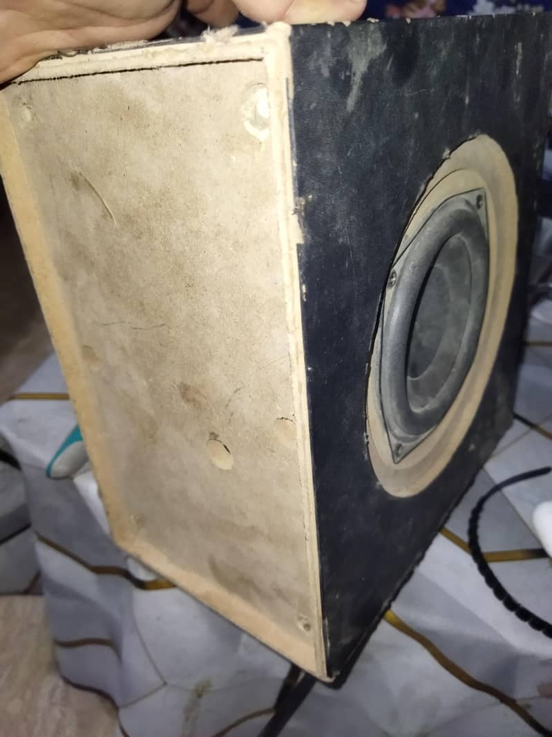 speaker for amplifier 1