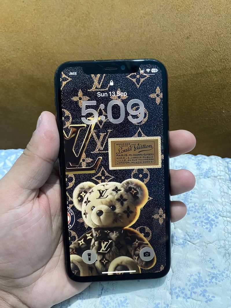 Apple iPhone 11 Pro 5