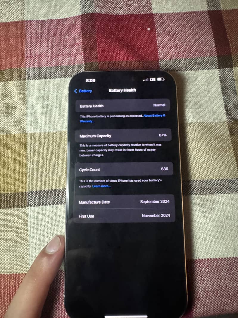 Apple iPhone 16 Pro Max 5