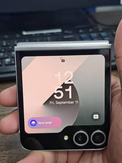 Samsung Mobile Z Flip 6
