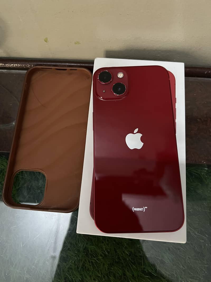 Apple iPhone 13 0