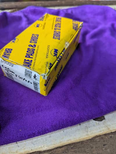 Suzuki Mehran Front Disc Brake Pads | MK Kashiyama Japan | KKM-6111
