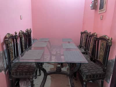 Dinning table