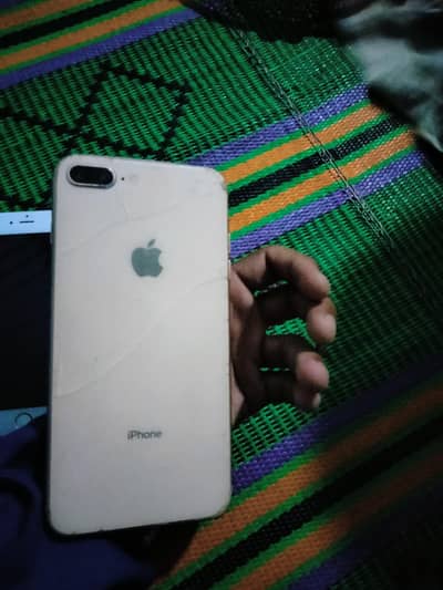 Apple iPhone 8 Plus