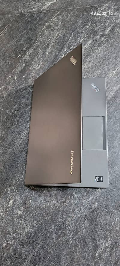 Lenovo ThinkPad X1 Carbon 5th Gen – Core i5 Laptop for Sale