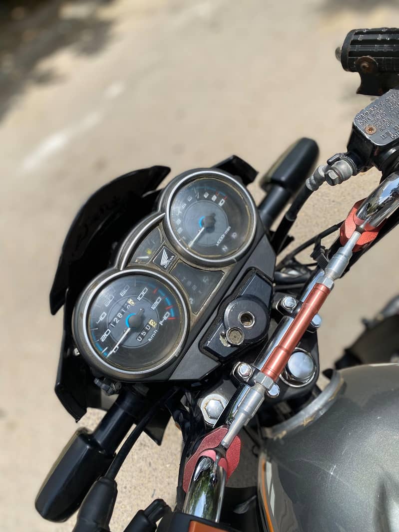 Honda CB 150f 8