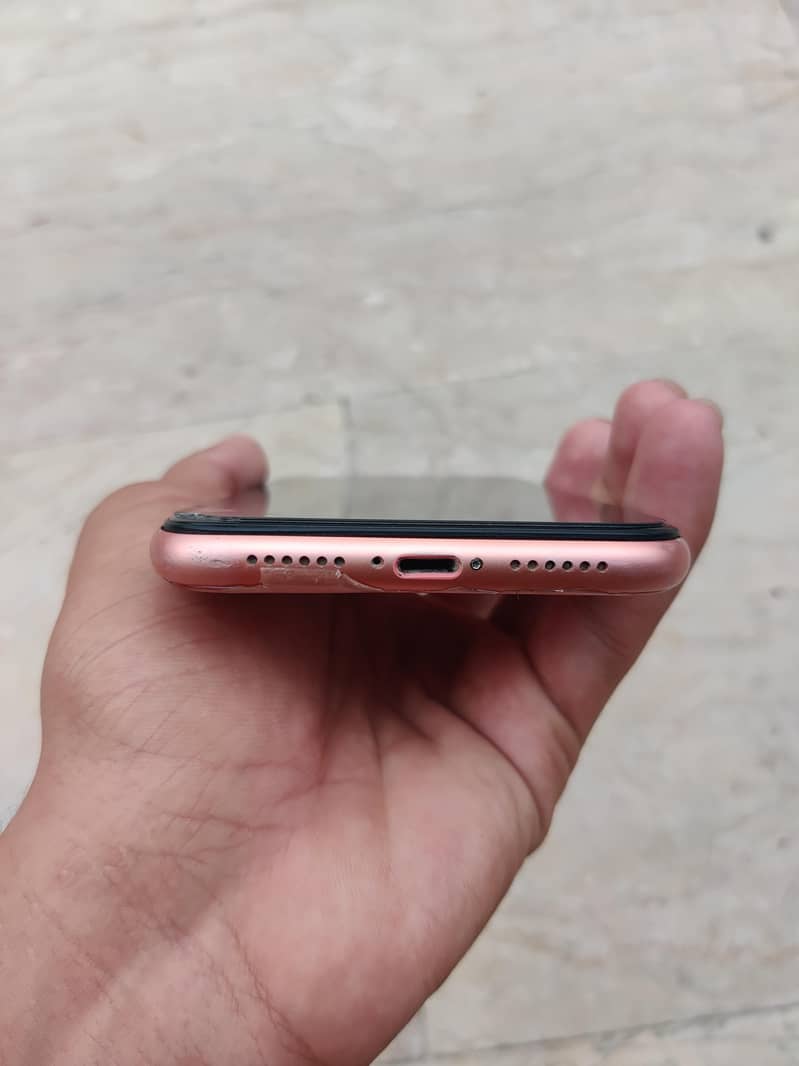 Apple iPhone XR 2