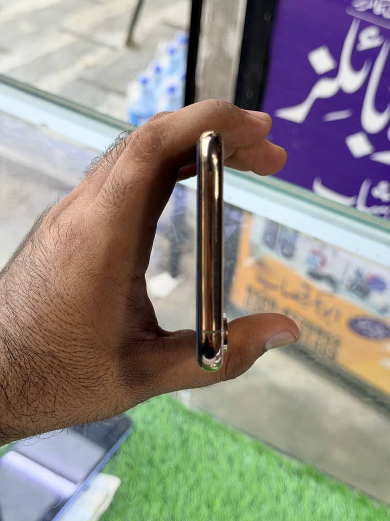 Xsmax 7