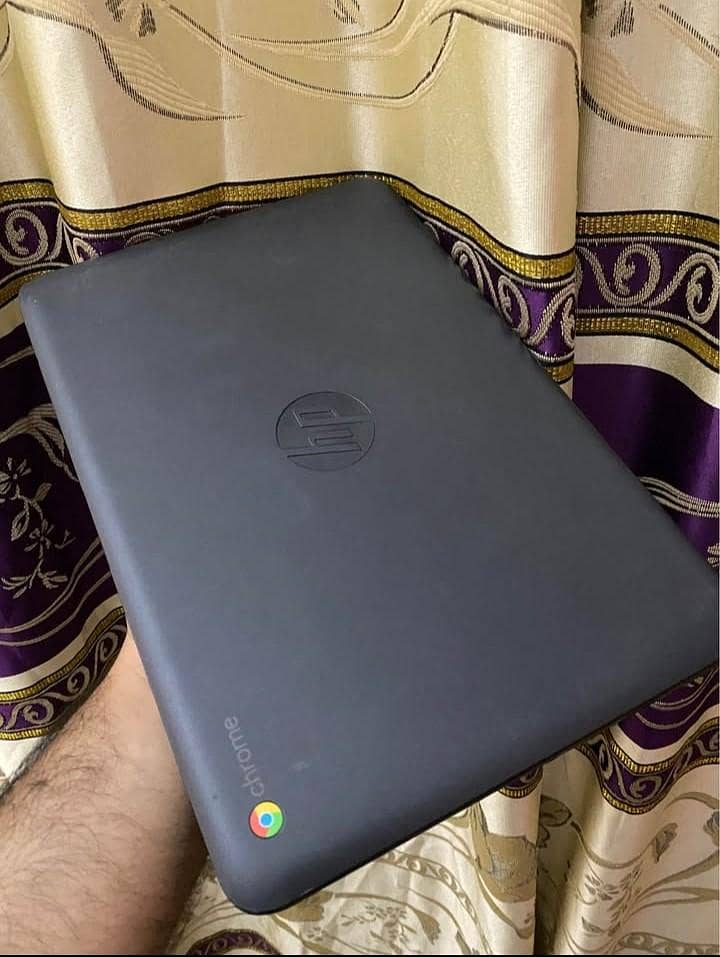 HP LAPTOP 4