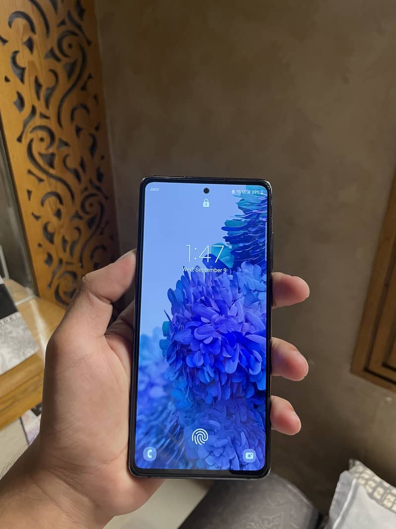 Samsung S20 Fe 1