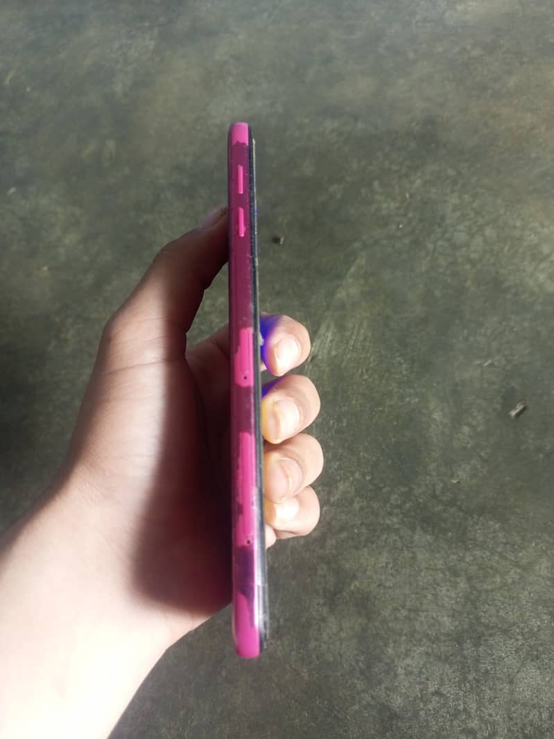Samsung Mobile A04 1