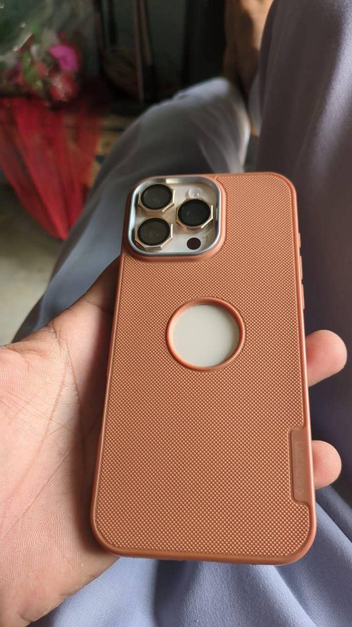 Apple iPhone 16 Pro Max 5