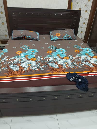 Used Bed for Sale at cheaper price