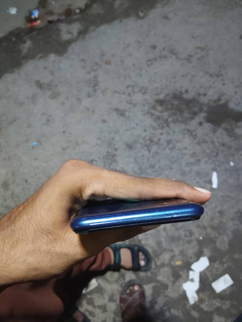 Infinix Hot 10 3