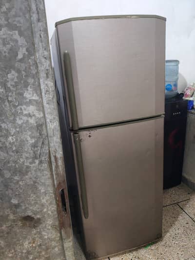 Haier HRF-380M 370L Refrigerator with Good Cooling and Compressor