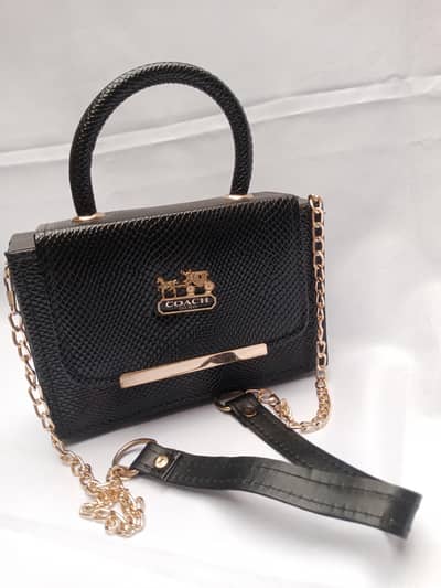Elegant & Stylish Handbag – Perfect for Every Occasion! colour black