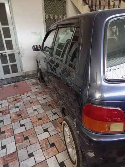 Daihatsu Cuore 2004