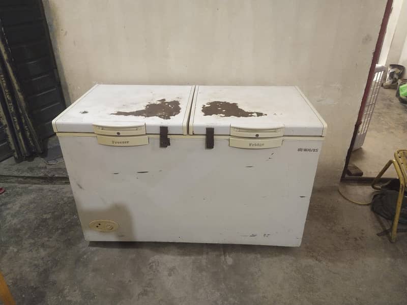 Waves 2 Doors Freezer 1