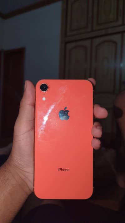 Apple iPhone XR