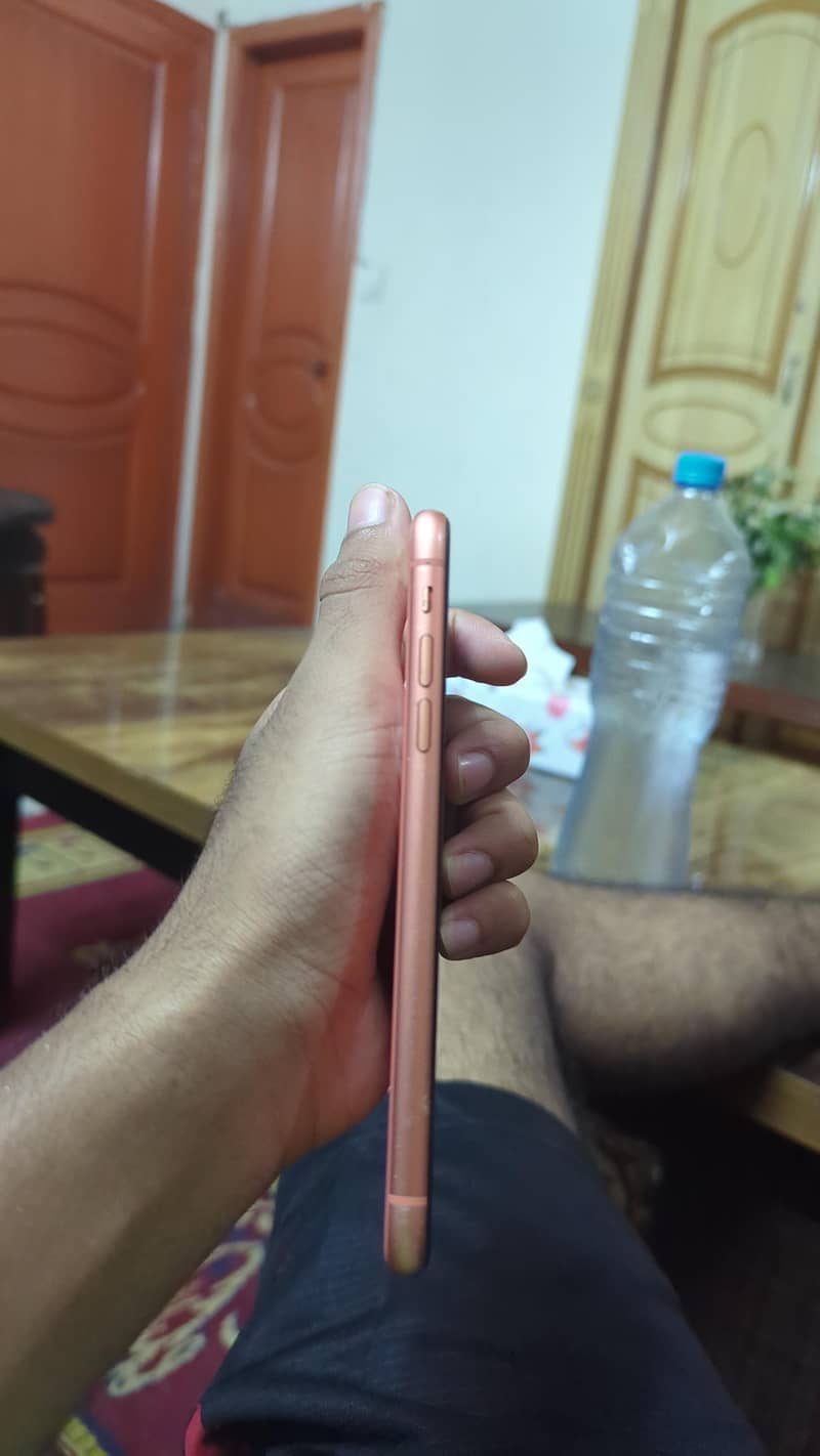 Apple iPhone XR 3