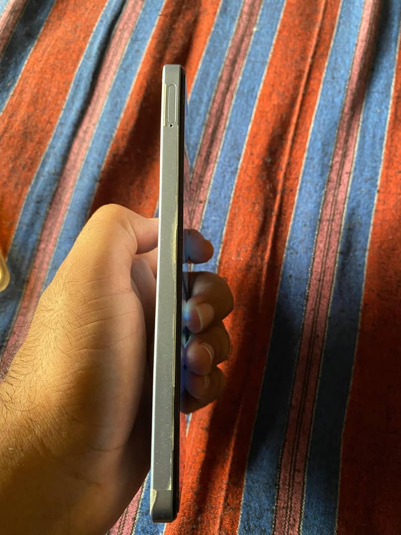 Realme Note 60 9