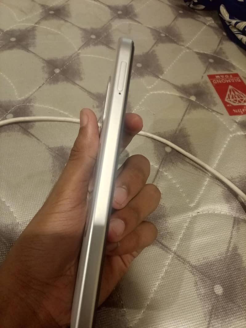 OPPO A6s 7