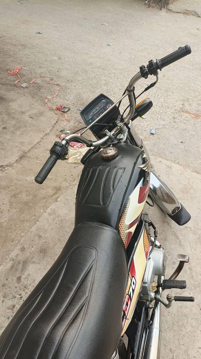 pakhero 70 cc 3