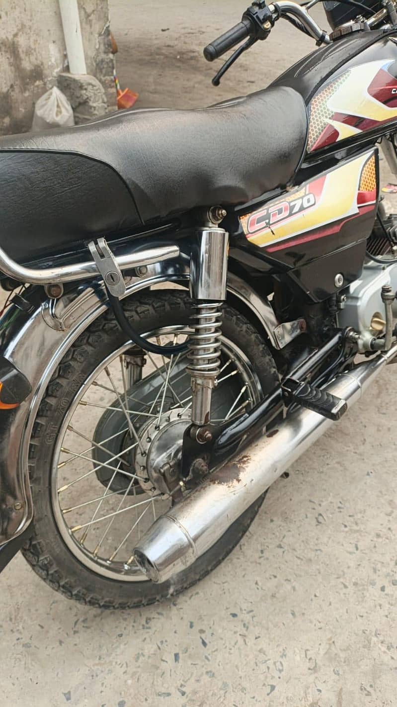 pakhero 70 cc 4