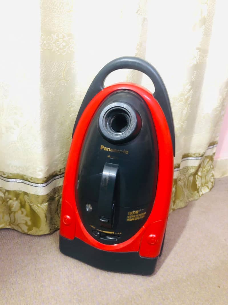 Vacuum cleaner 2