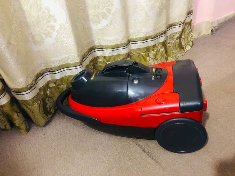 Vacuum cleaner 4
