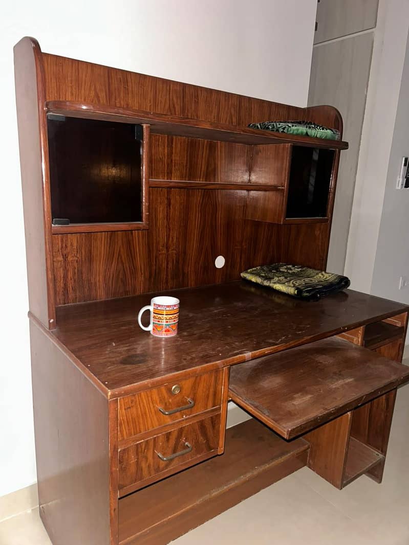 Wooden Computer/Study Table with Hutch & Storage 3
